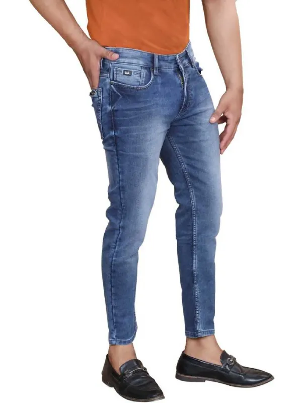 Men Slim Tapered Jeans In Shahjahanpur